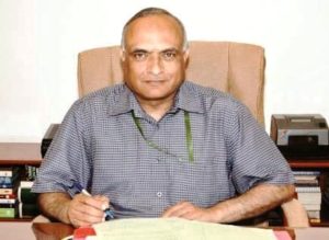 RK Mathur Wiki, Age, Caste, Wife, Family, Biography & More - WikiBio