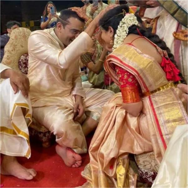 Sunitha Upadrashta and Ram Veerapaneni wedding photo