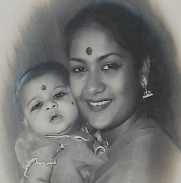 Vijaya Chamundeswari as a child with her mother