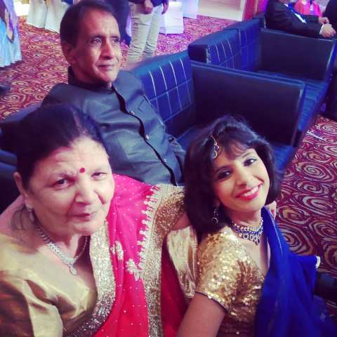 Aditi Tyagi with her parents