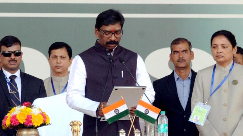 Hemant Soren taking oath as the Chief Minister of Jharkhand in 2019