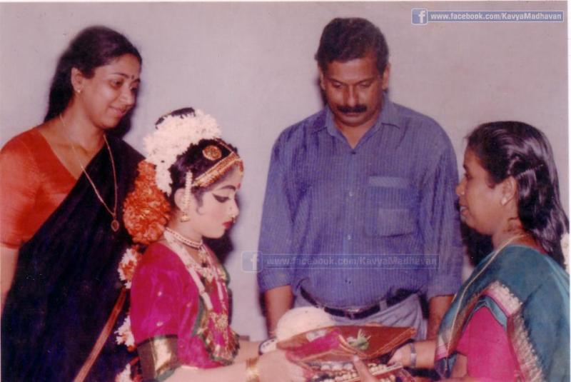 Kavya Madhavan with her guru Syamala after Arangetram