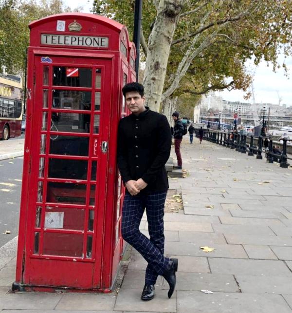 Rajiv Makhni in London