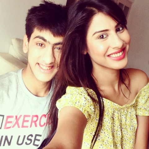 Sheetal Thakur with her brother