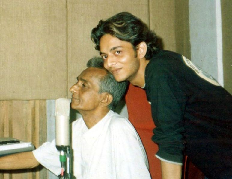 Tanishk Bagchi with his Father