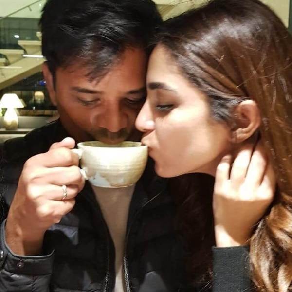 Controversial Picture of Maya Ali Sharing Tea from same cup as her Makeup Artist