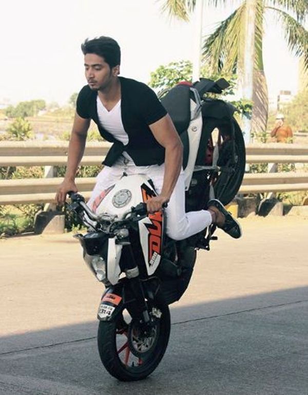 Faisal Shaikh Doing Bike Stunts