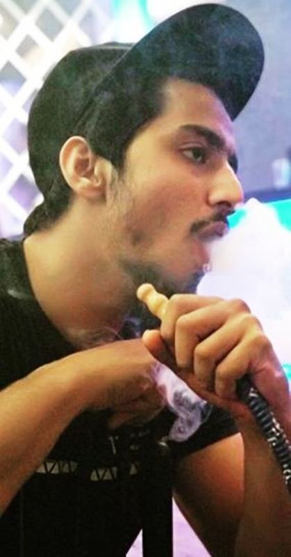 Faisal Shaikh Smoking Hukka