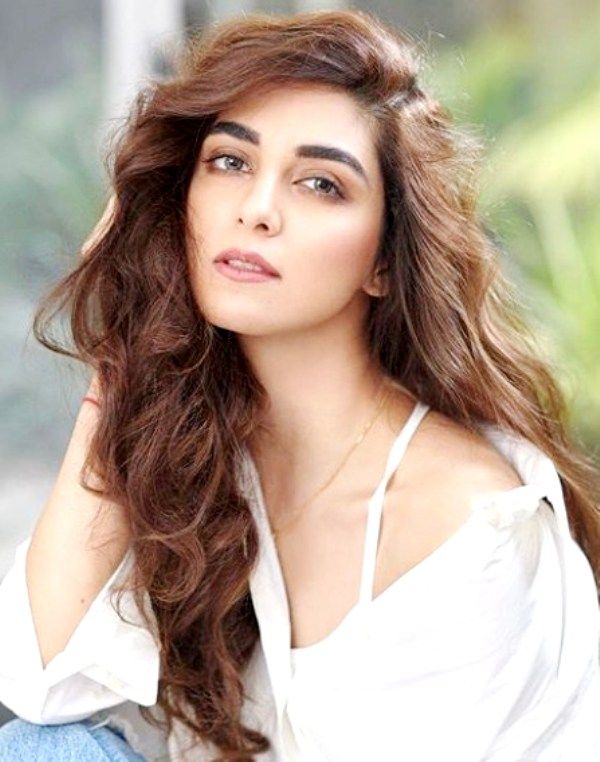 Maya Ali Wiki, Age, Boyfriend, Husband, Family, Biography & More - WikiBio