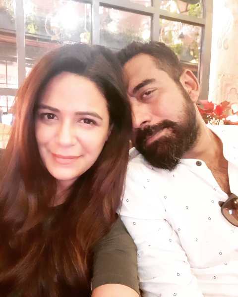 Mona Singh with her husband