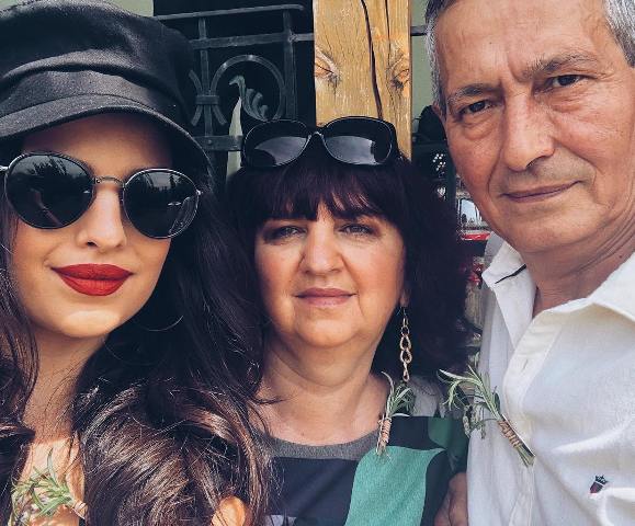 Natasa Stankovic with her parents