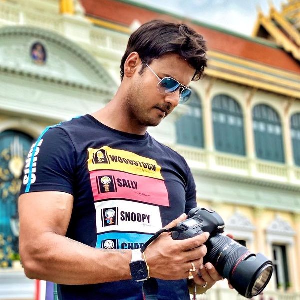 Yash Dasgupta Posing with his Camera