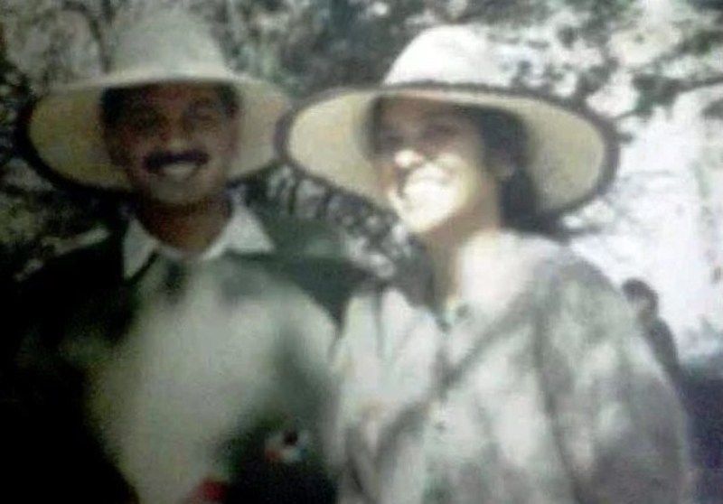 Arvind Kejriwal and Sunita Kejriwal during their College Days