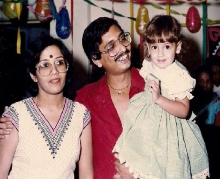 Dia Mirza with her step-father and mother