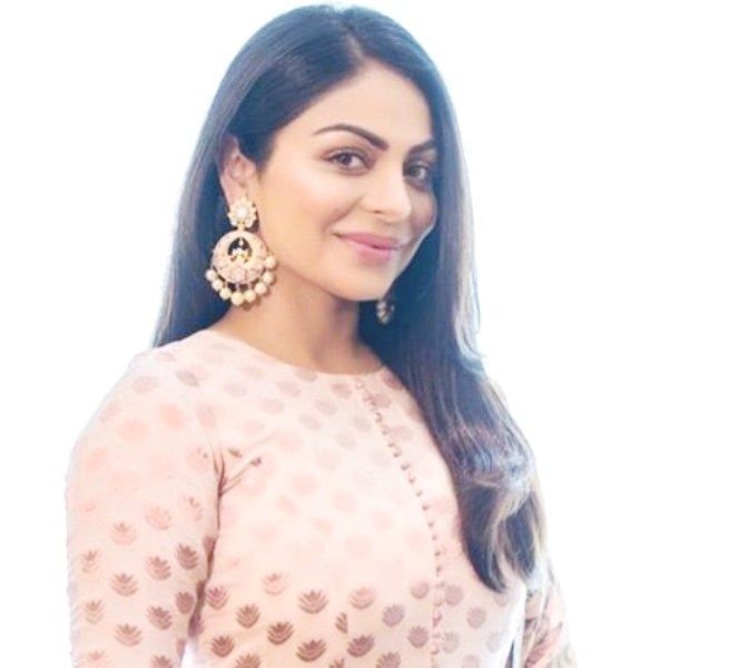 Neeru Bajwa 