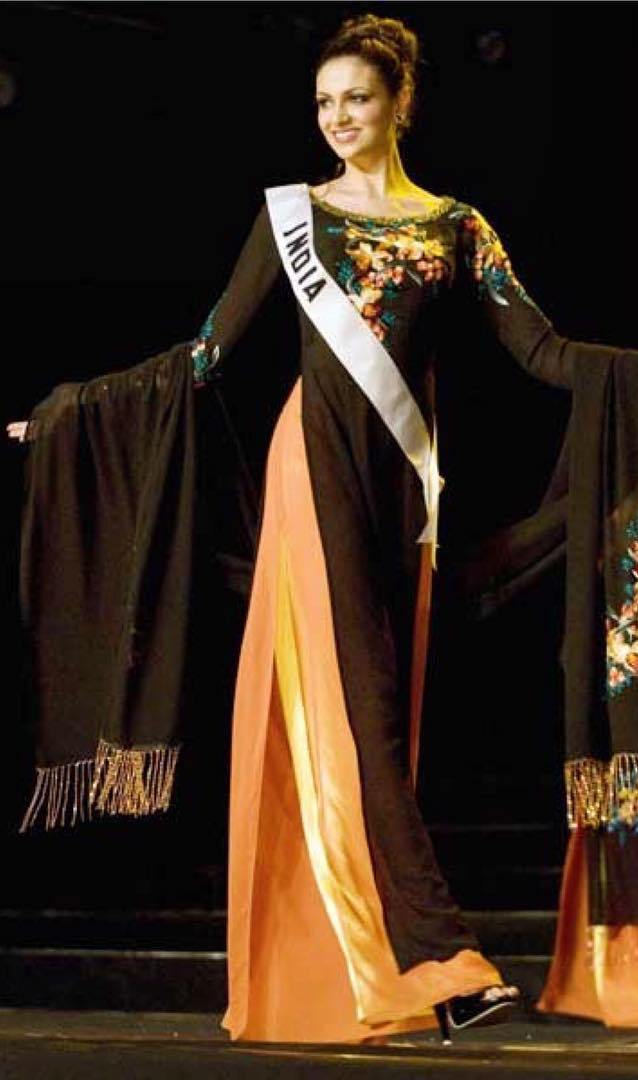 Simran Kaur Mundi in Miss India Universe 2008 pageant