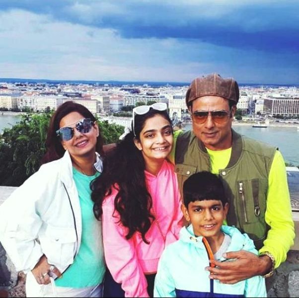 Abhimanyu Singh With His Family