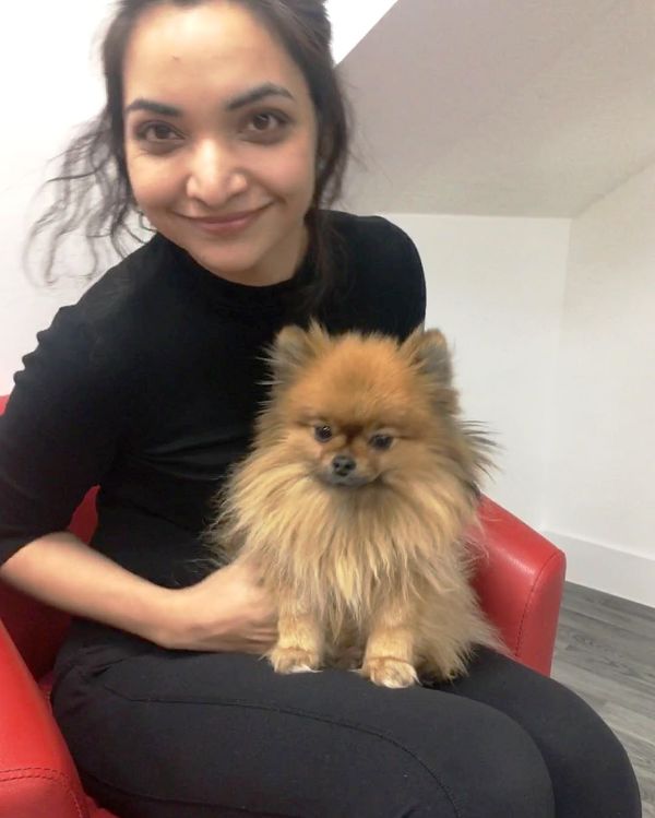 Pushpam Priya Choudhary with her pet dogv