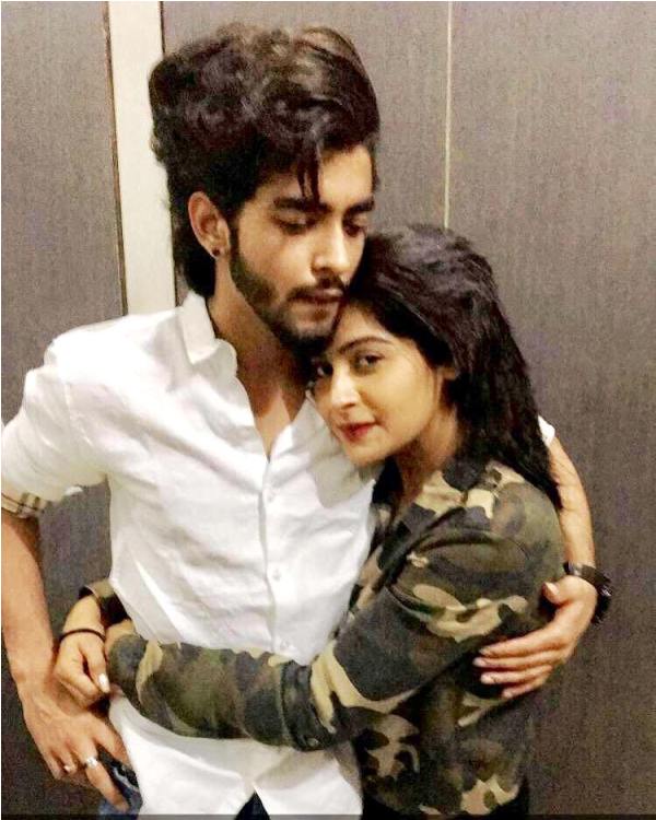 Yukti Kapoor With Her Brother, Ronak