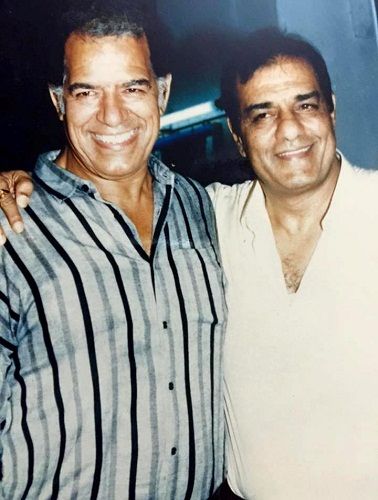 Dara Singh with his brother Sardara Singh Randhawa