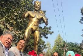 Dara Singh's statue in Mohali