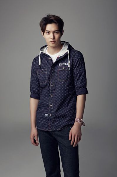 lee jonghyun photoshoot