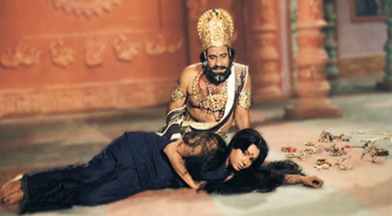 Padma Khanna as Kaikeyi in Ramayan