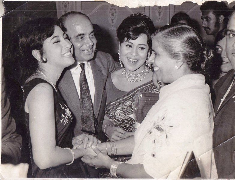 Ramanand Sagar With His Wife