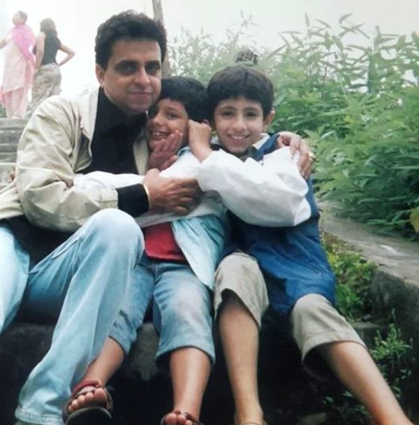 A Childhood Picture of CarryMinati With His Father and Brother