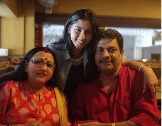 Ragini Chandran with her parents