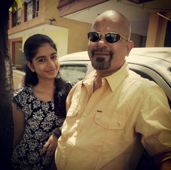 Siddhi Mahajankatti and her father
