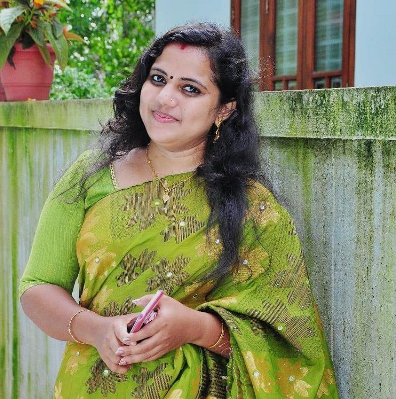 Sai Swetha (Teacher) Wiki, Age, Height, Husband, Family, Biography ...