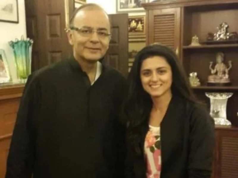 Ridhi Dogra With Her Uncle