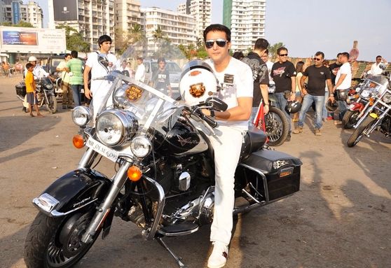 Jimmy Sheirgill with his bike