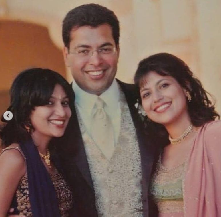 Malini Agarwal with her siblings