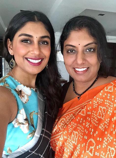 Kira Narayanan with her mother