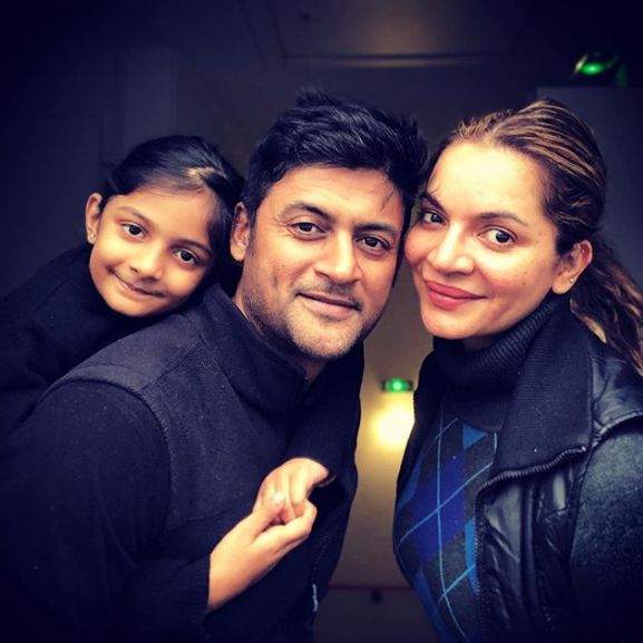 Manav Gohil with his wife and daughter