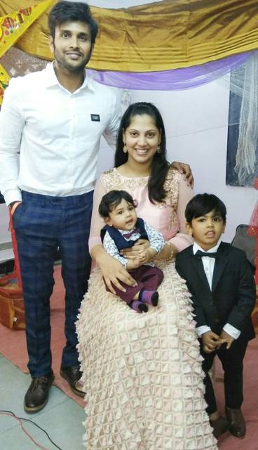 Saikumar with his wife and children
