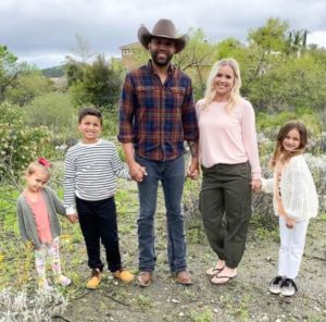 Coffey Anderson Wiki, Height, Age, Wife, Family, Biography, & More