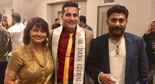 Dhaval Panchal with Vivek Agnihotri and his wife Pallavi Joshi