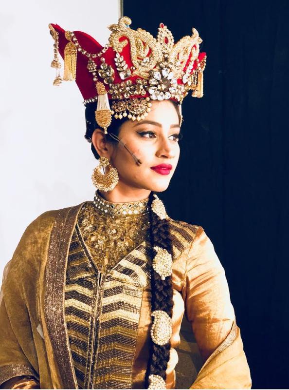 Pratibha Singh Baghel as 'Bahar' in Mughal-E-Azam play