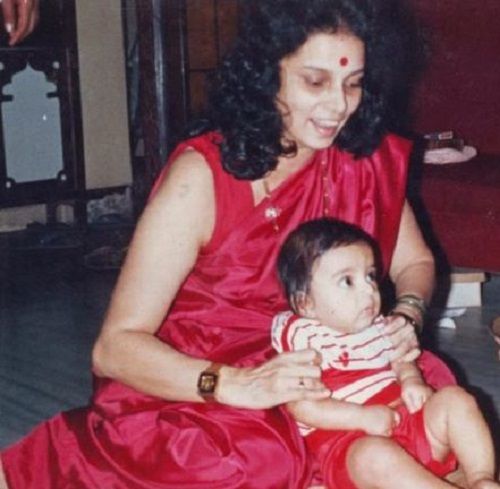 A Childhood Picture of Gashmeer Mahajani With His Mother