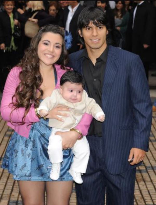 Giannina Maradona with her husband Sergio Agüero, and son Benjamín Agüero Maradona