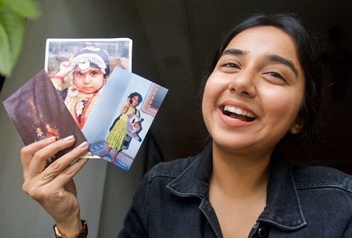 Prajakta Koli Showing Her Childhood Pictures