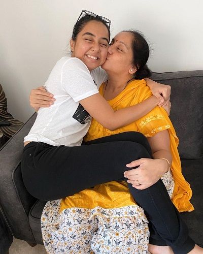 Prajakta Koli With Her Mother