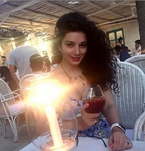 Sukirti Kandpal in a Party