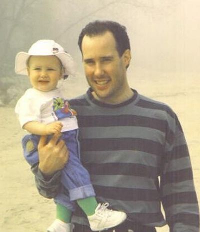 Childhood Picture of Rachel Brosnahan with her Father