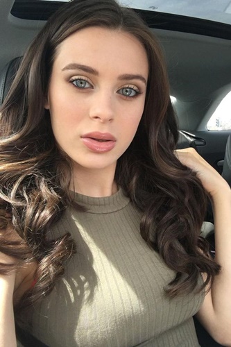 Lana rhoades quit