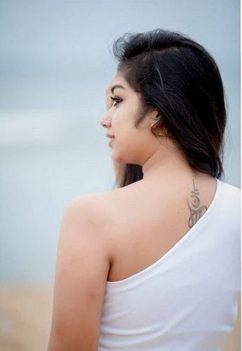 Preethi Sharma's Tattoo on her Neck