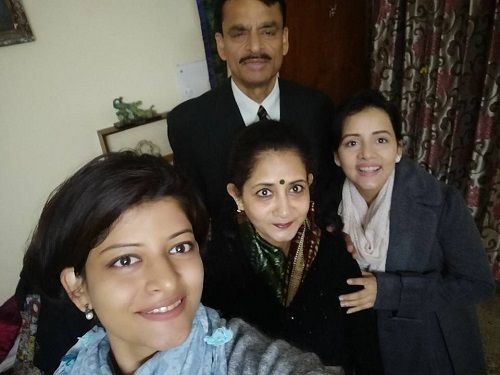 Sulagna Panigrahi with her Parents and Sister